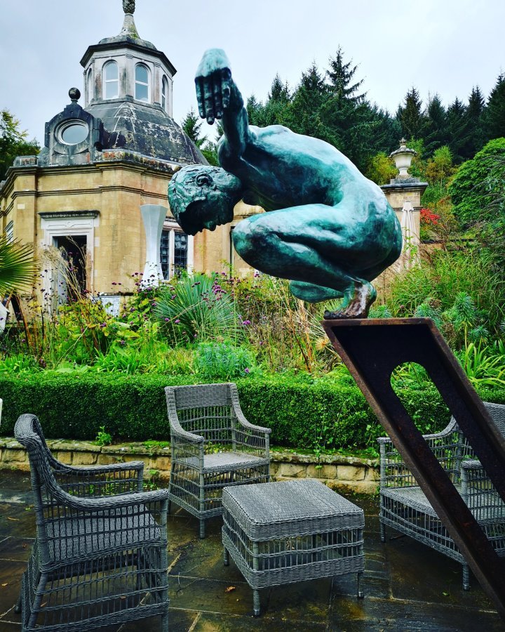 creative wellbeing retreats